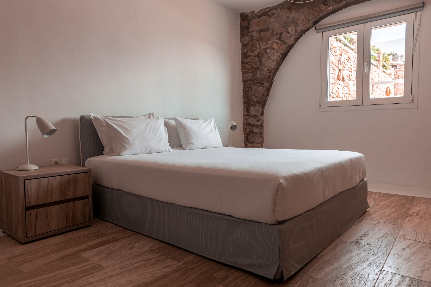 senses villas and suite mykonos rooms (3)