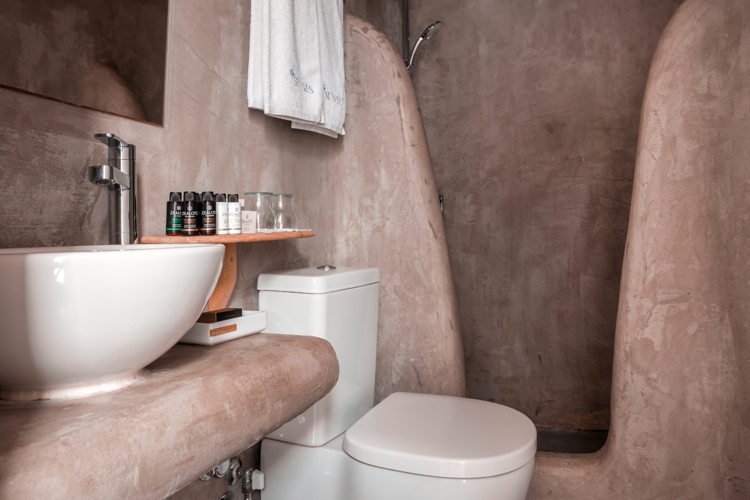 senses villas and suites mykonos rooms (6)